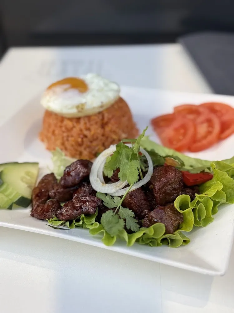 Riz Boeuf Luclac Avec Oeuf